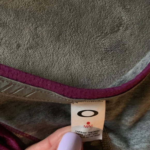Oakley athletic crop top - Picture 5 of 5